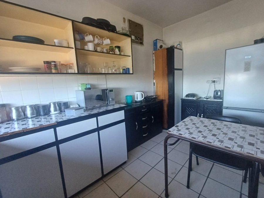 2 Bedroom Property for Sale in Labiance Estate Western Cape